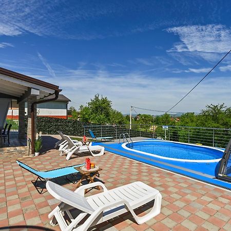 Cvetkova Hiza Sa Jacuzzijem Villa Tuheljske Toplice Kültér fotó